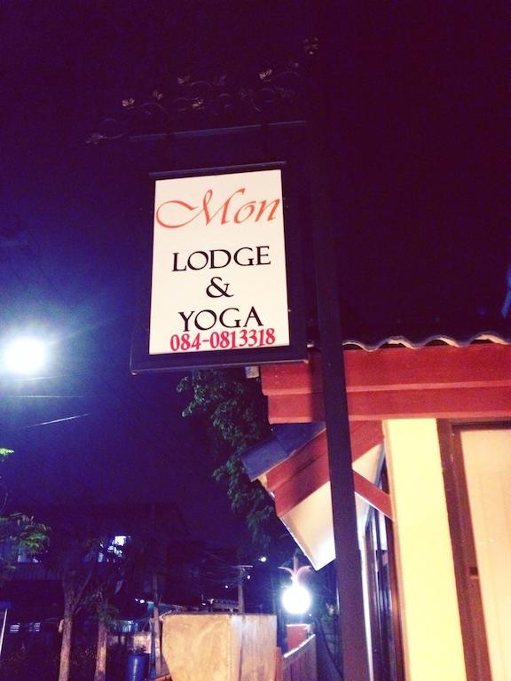 Mon Lodge & Yoga Donmueang Bangkok Kültér fotó
