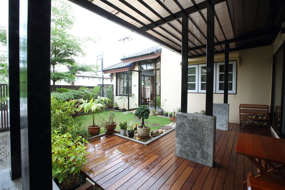 Mon Lodge & Yoga Donmueang Bangkok Kültér fotó
